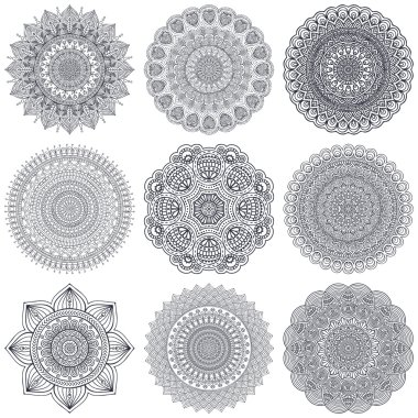 Mandala. Yuvarlak Süs Şablonu. Klasik dekoratif elementler. El çizimi arka plan. İslam, Arapça, Hintçe, sedir motifleri.