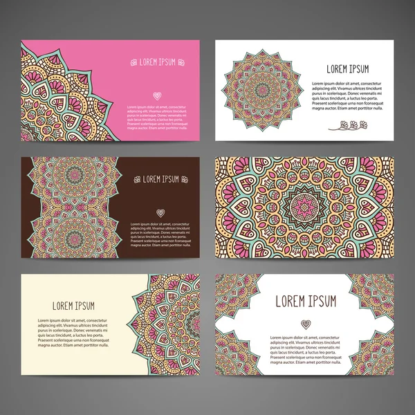 Coleção de cartões de visita. Elementos decorativos vintage. Fundo desenhado à mão. Islã, árabe, indiano, motivos otomanos . —  Vetores de Stock