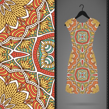 Seamless modeli ile elbise