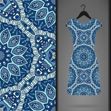 Seamless modeli ile elbise