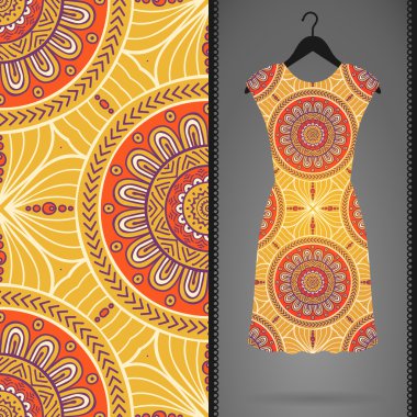 Etnik çiçek Dikişsiz desen elbise ile