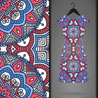 Etnik çiçek Dikişsiz desen elbise ile