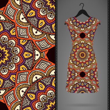 Etnik çiçek Dikişsiz desen elbise ile