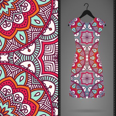 Etnik çiçek Dikişsiz desen elbise ile