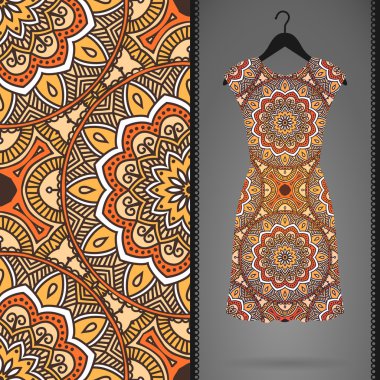 Etnik çiçek Dikişsiz desen elbise ile