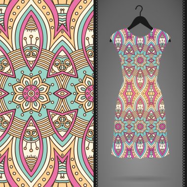 Etnik çiçek Dikişsiz desen elbise ile