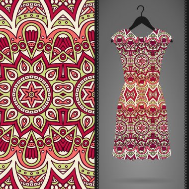 Etnik çiçek Dikişsiz desen elbise ile