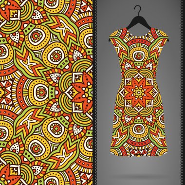 Etnik çiçek Dikişsiz desen elbise ile