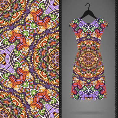 Etnik çiçek Dikişsiz desen elbise ile