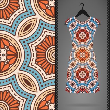 Etnik çiçek Dikişsiz desen elbise ile