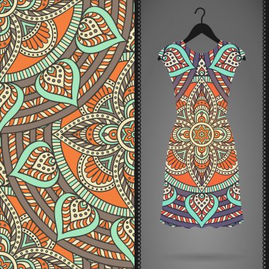 Etnik çiçek Dikişsiz desen elbise ile