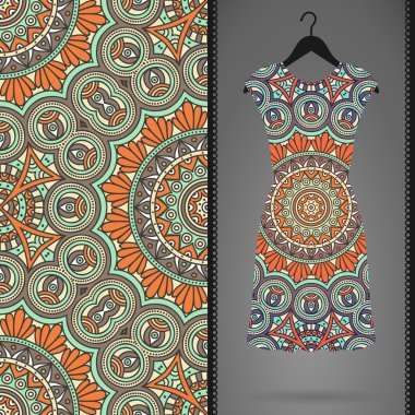 Etnik çiçek Dikişsiz desen elbise ile