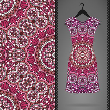 Etnik çiçek Dikişsiz desen elbise ile