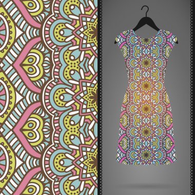 Etnik çiçek Dikişsiz desen elbise ile