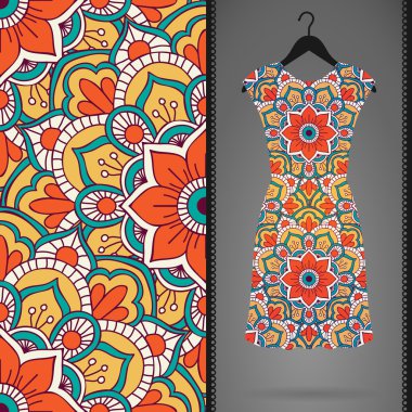 Etnik çiçek Dikişsiz desen elbise ile