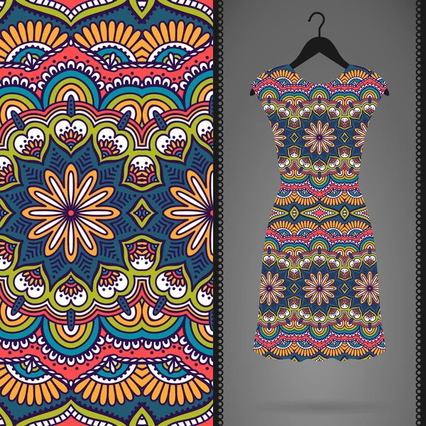 Patrón sin costura floral étnico con vestido — Vector de stock