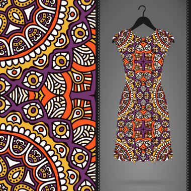 Etnik çiçek Dikişsiz desen elbise ile