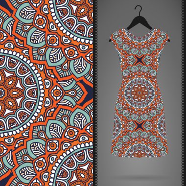 Etnik çiçek Dikişsiz desen elbise ile