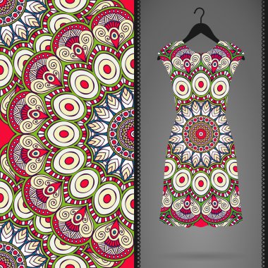 Etnik çiçek Dikişsiz desen elbise ile