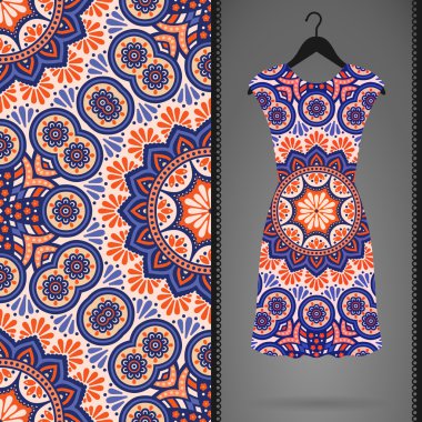 Etnik çiçek Dikişsiz desen elbise ile