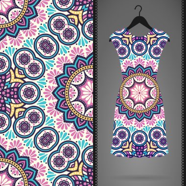 Etnik çiçek Dikişsiz desen elbise ile