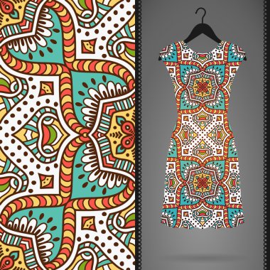 Etnik çiçek Dikişsiz desen elbise ile