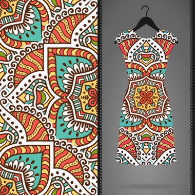 Etnik çiçek Dikişsiz desen elbise ile