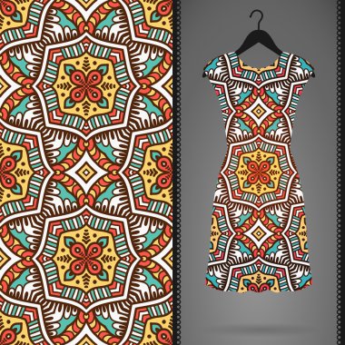 Etnik çiçek Dikişsiz desen elbise ile