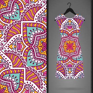 Etnik çiçek Dikişsiz desen elbise ile