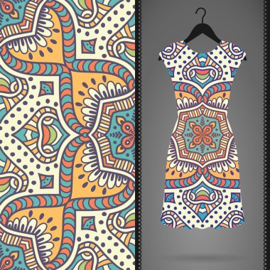 Etnik çiçek Dikişsiz desen elbise ile