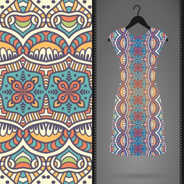 Etnik çiçek Dikişsiz desen elbise ile