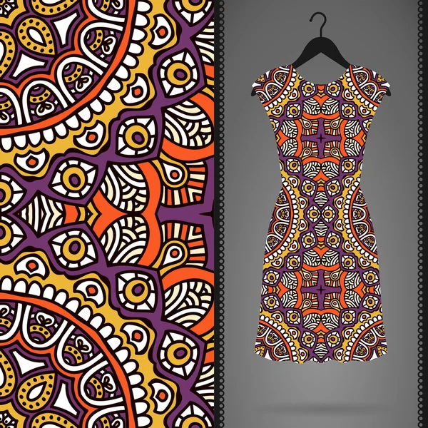 Patrón sin costura floral étnico con vestido — Vector de stock
