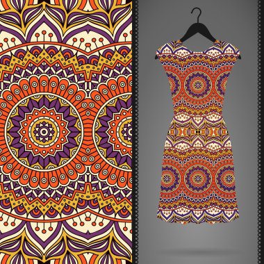 Etnik çiçek Dikişsiz desen elbise ile