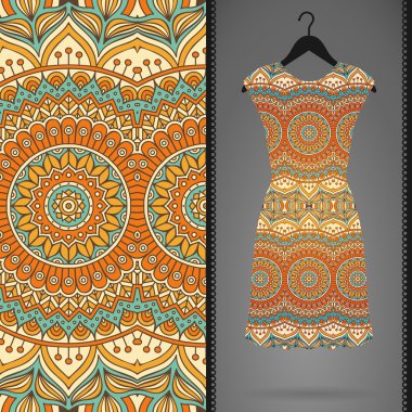 Etnik çiçek Dikişsiz desen elbise ile