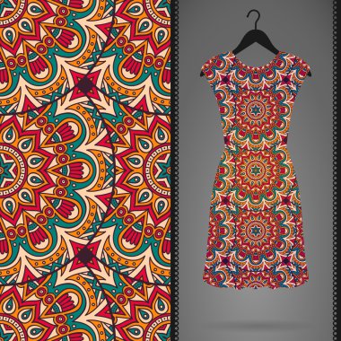 Etnik çiçek Dikişsiz desen elbise ile