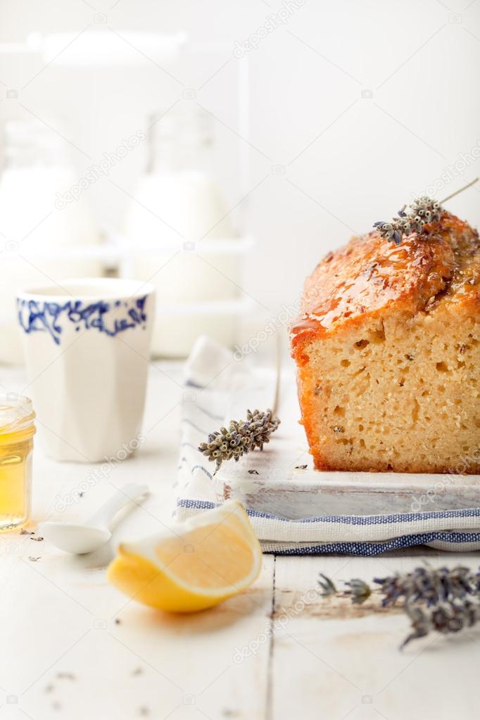 Lavande Gateau Au Citron Aux Citrons Frais Et Fleurs De Lavande Image Libre De Droit Par Anna Pustynnikova C Lavande Gateau Au Citron Aux Citrons Frais Et Fleurs De Lavande Image Libre De Droit Par Anna Pustynnikova C