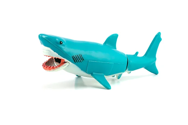 Белая акула игрушка изолирована на белом — стоковое фото