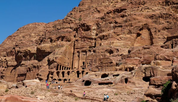 La antigua ciudad de Petra, construida en Jordania — Foto de Stock