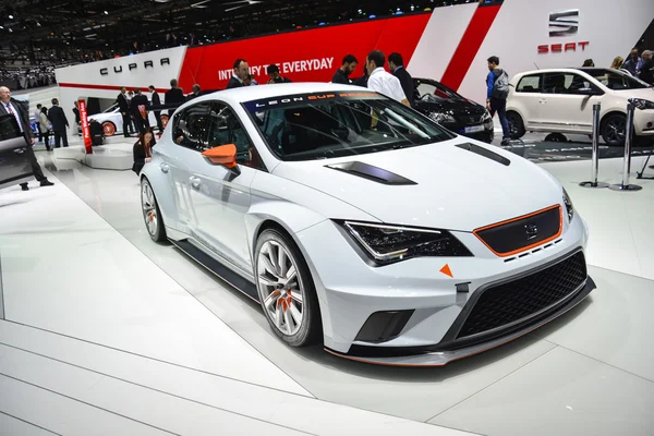 SEAT Leon Cup Racer no Salão do Automóvel de Genebra — Fotografia de Stock