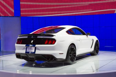 Kuzey Amerika Uluslararası Otomobil Fuarı 2015