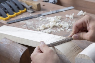 dosyalama luthier