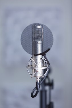 mikrofon arka plan
