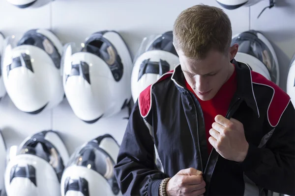 Go-kart pilot getting read — 스톡 사진