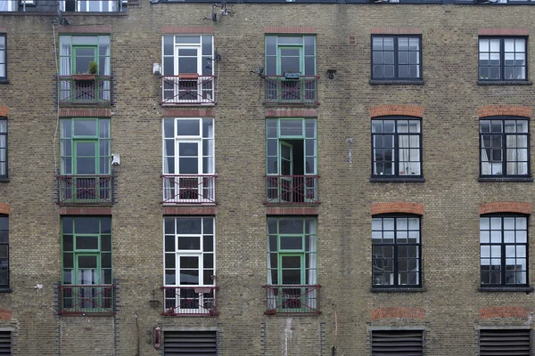 Front of house in East London — Stock Photo, Image