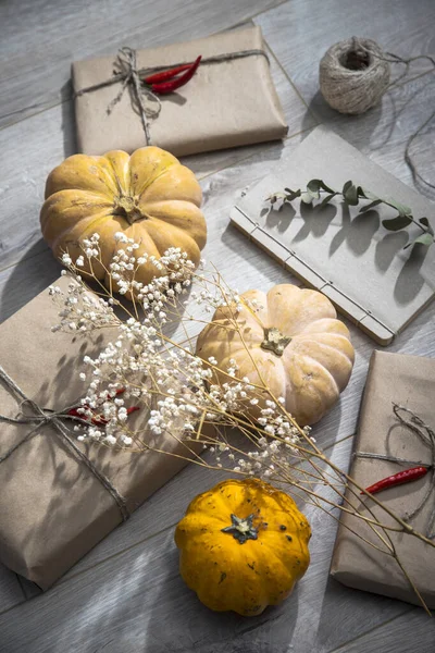 Packaged Bandaged Gifts Pumpkins Cup Tea Dried Plants Table Preparing — Stock Photo, Image