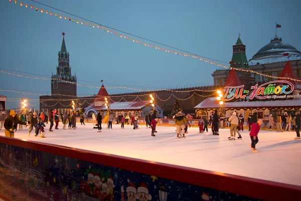 Москва Россия Декабря 2020 Года Люди Гум Катке Красной Площади — стоковое фото