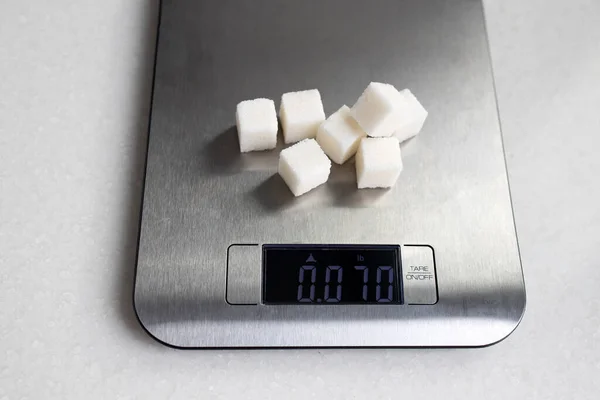 Seven Lumps Refined Sugar Weighed Kitchen Scale Diet — Stock Photo, Image