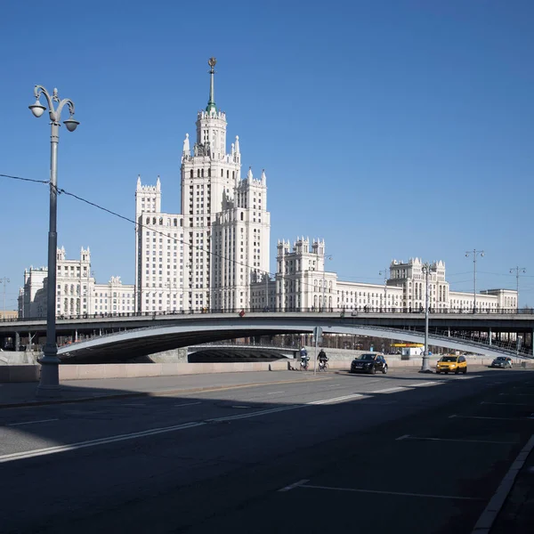 Moskau Russland April 2021 Moskauer Stadtbild Mit Stalins Hochhaus Kotelnitscheskaja — Stockfoto