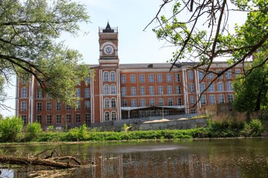 Yegoryevsk, Moskova bölgesi, Rusya - 19 Mayıs 2021, Khludovsky Manufactory, Yegoryevsk 'in 1870' te açılan ilk dokuma fabrikası oldu..