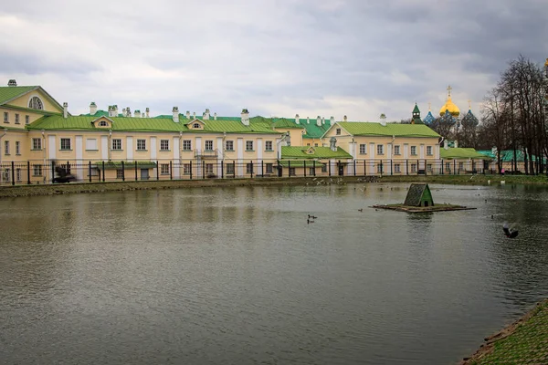 Sergijew Posad Gebiet Moskau Russland 2021 Weißer Teich Sergijew Posad — Stockfoto